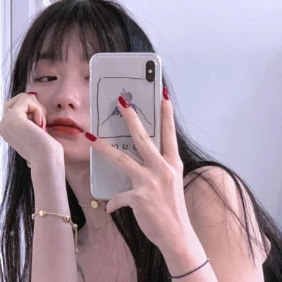 然后,她找到了我