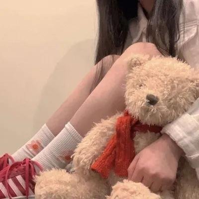笼中女